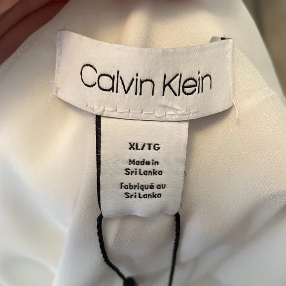 NWT-Calvin Klein camisole ❤️ - Picture 7 of 9